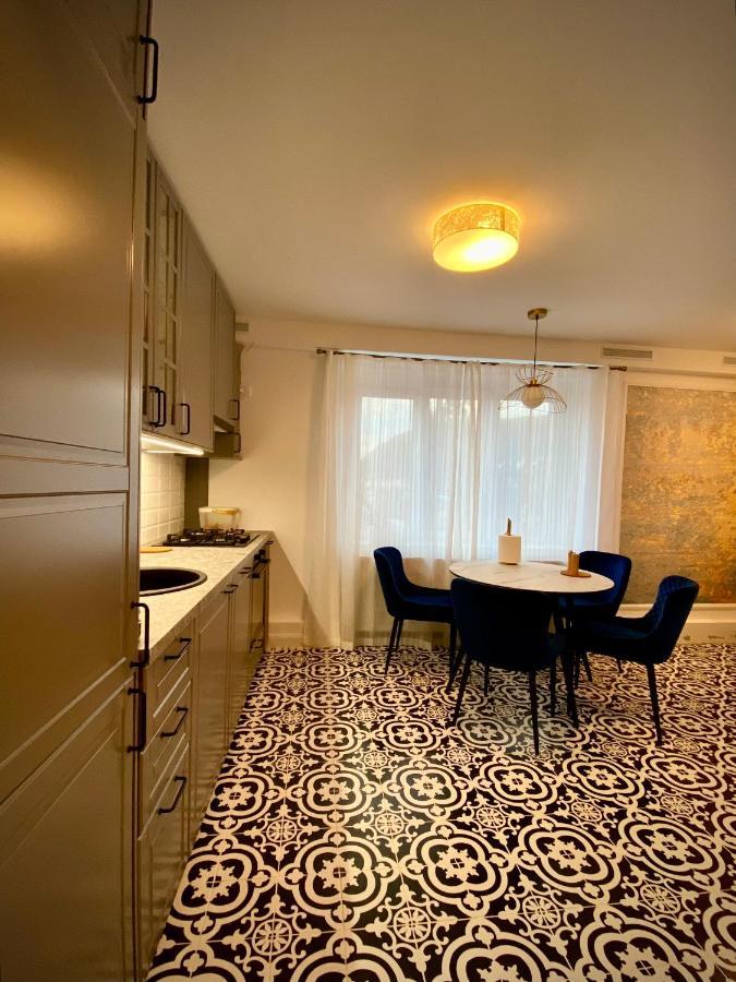 Cloos - Elegant Residence With Panoramic View Braşov Esterno foto