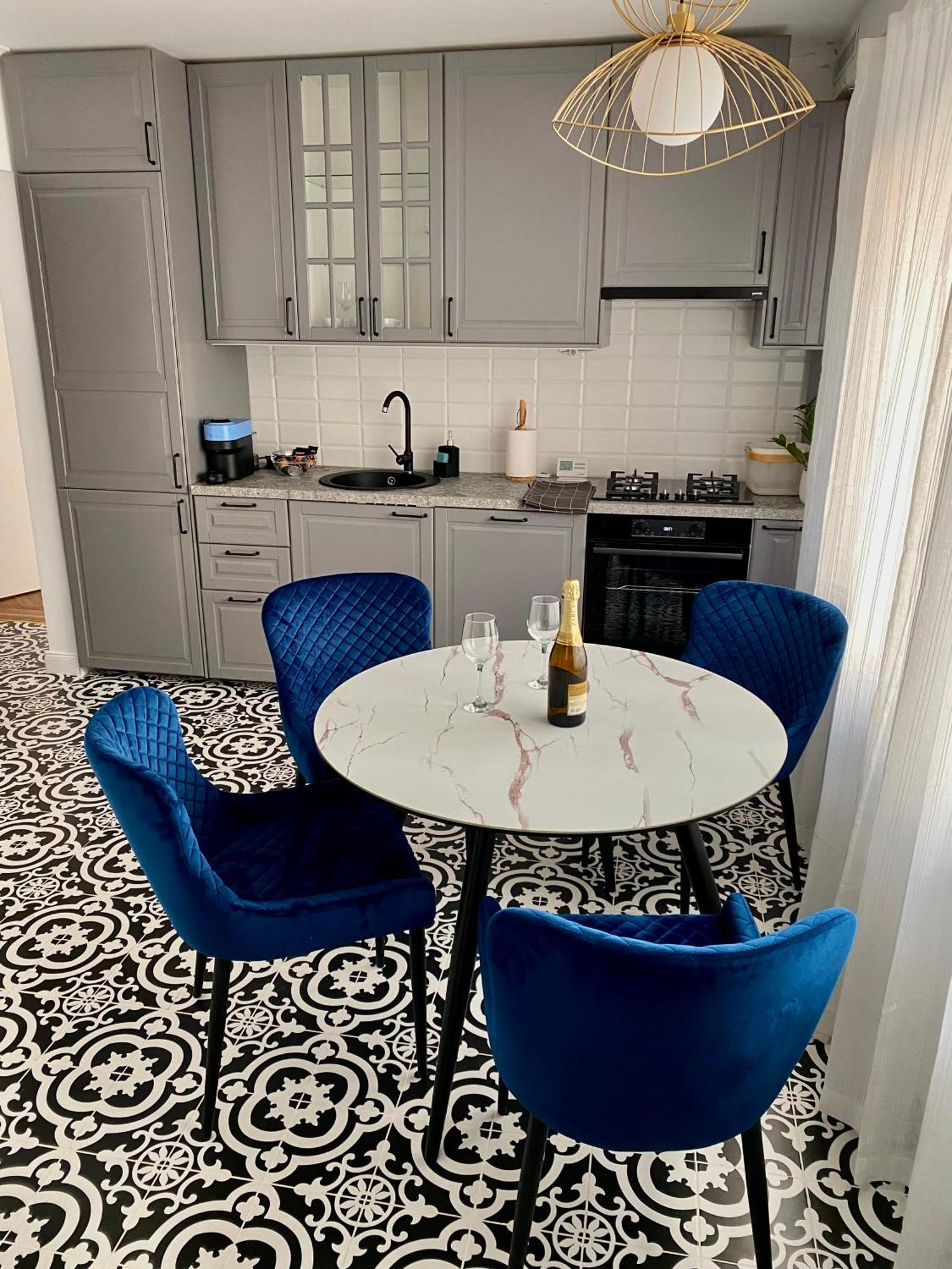 Cloos - Elegant Residence With Panoramic View Braşov Esterno foto