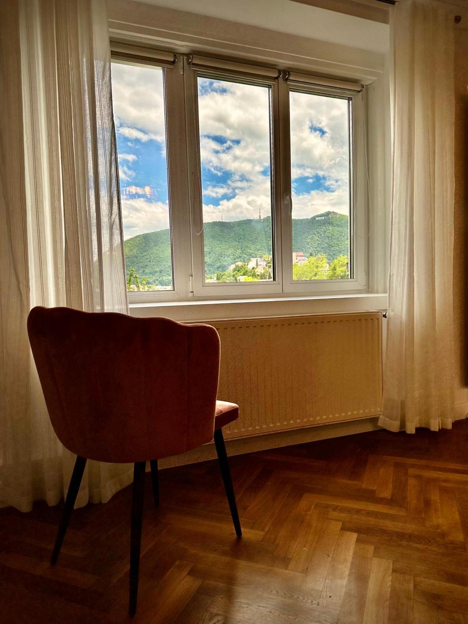 Cloos - Elegant Residence With Panoramic View Braşov Esterno foto